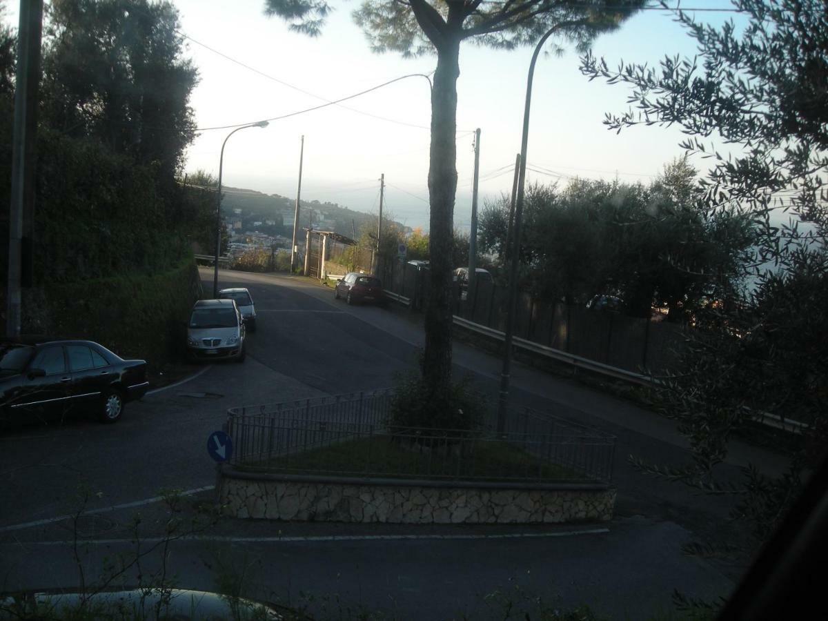 B&B L'Arcobaleno Sorrento Exterior foto